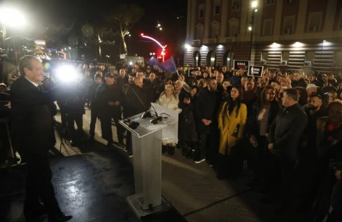 Nis turi i foltoreve nga PD, sot Sali Berisha zhvillon takim me qytetarët e Njësisë nr. 9