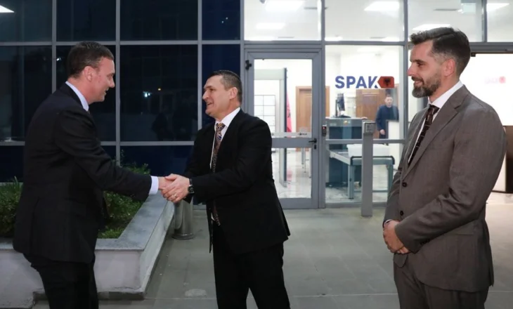 Një ditë para zgjedhjes së kreut të ri, zyrtari i DASH vizitë në SPAK