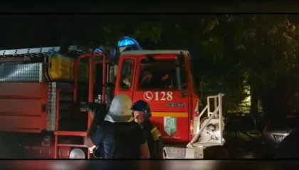 Një person gjendet i pajetë i djegur në shtëpinë e tij, rrethanat ende të paqarta