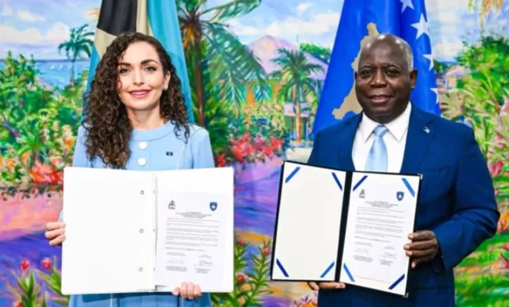 “Një vendim historik”/ Një tjetër shtet njeh pavarësinë e Kosovës, reagon presidentja Osmani