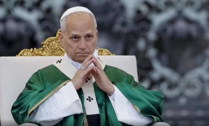 “Njerëzimi i shtypur dhe i përulur”, Papa Leone nga Roma: Të hapen dyer të shenjta ku dinjiteti të lulëzojë sërish