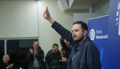 ‘Nuk do të ndalojmë’, Salianji takim me demokratët në Shkodër: PD duhet të sjellë rrotacionin politik