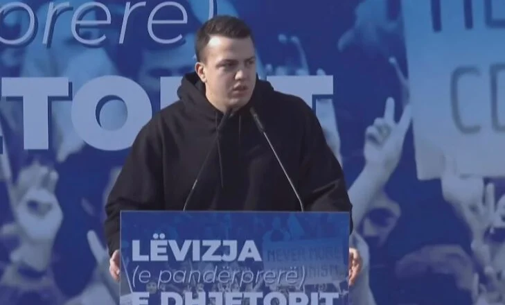 ‘Nuk e njihte konceptin e frikës’, djali i Azem Hajdarit: Frymëzoi studentët për të shembur dikaturën