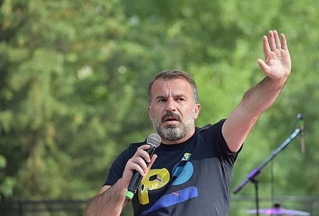 “Nuk kam dijeni kur u shemb pallati” – Dëshmia e Tushës zbulon manipulimet në dokumentet e bashkisë