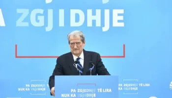 ‘Nuk ndalemi’, Berisha zbulon skenarët e protestës pak para daljes në shesh, çfarë pritet të ndodhë sot