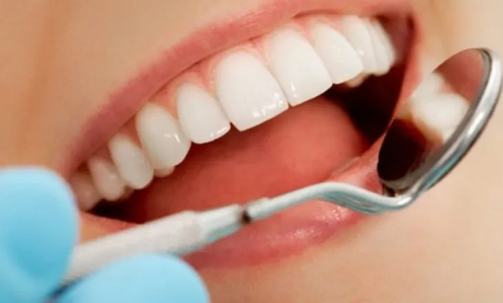 OBSH/ 1 në 2 persona kanë probleme me shëndetin oral, ja shkaktarët kryesorë