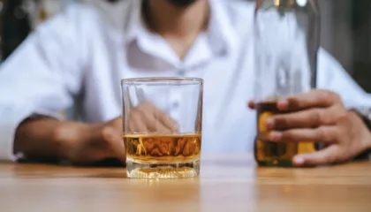 OBSH: Një e treta e vdekjeve në Europë lidhen me alkoolin