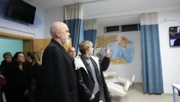 “Onkologjiku na uli kokat, faktet nuk nderuan askënd”, Rama: Do mbulojmë me barna gjithë sistemin që presioni të mos jetë në Tiranë