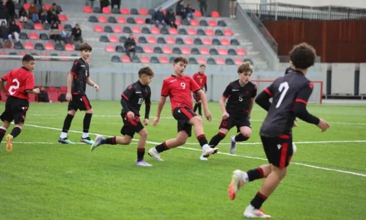 “Open Stage”, mbi 400 fëmijë u testuan te “Shtëpia e Futbollit”