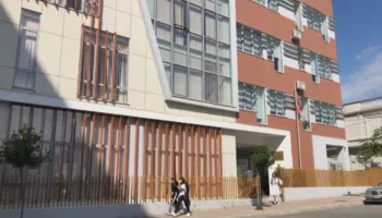 Operacioni “Metalurgjiku”, gjykata e Elbasanit liron nga qelia 16 të arrestuarit, i lë në detyrim paraqitje