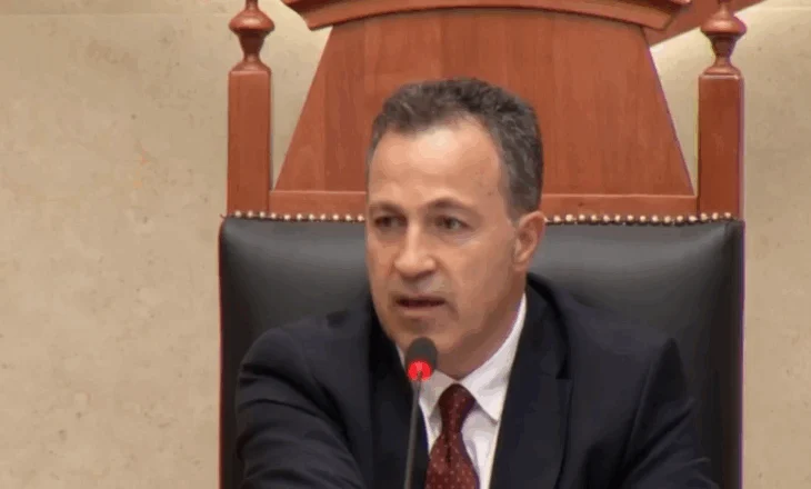 Opozita kërkon zgjatjen e seancës, Peleshi: Do të diskutojmë 5 orë!