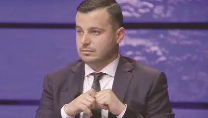 “Ora politike po i mbaron”, Tomorri: Përgjimet nxjerrin Ramën në skenë, po rrethohet nga një fuqi që s’e kontrollon