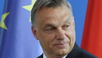 Orban tall Kallasin me krahasimin e Hitlerit