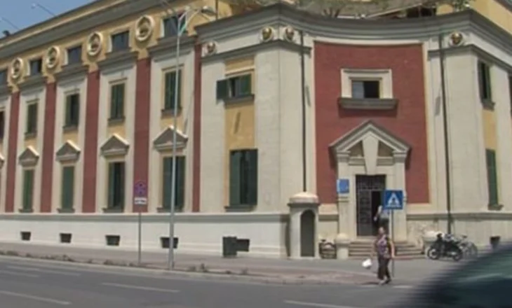 Pa prezencën e Veliajt, Këshilli Bashkiak miraton Buxhetin e vitit 2026 për Tiranën