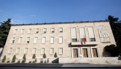 Pak para mbledhjes së Këshillit të Mandateve, Rama thërret qeverinë në Kryeministri