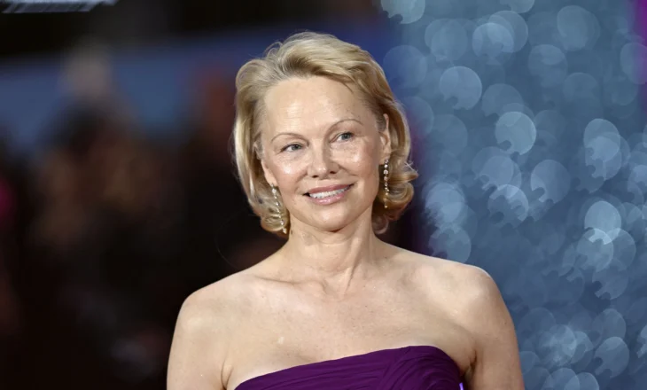 Pamela Anderson: Pse dëshiron të ndryshojë mbiemrin e saj