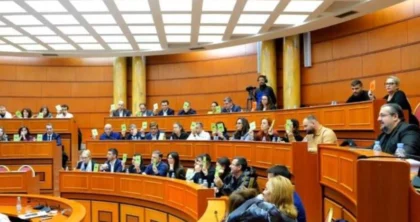 Pano: Skandal në buxhetin e Tiranës, 4 miliardë lekë zhduken