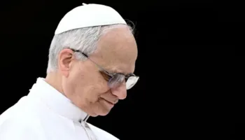 Papa Leoni kërkon 24 orë paqe në Ukrainë për Krishtlindje