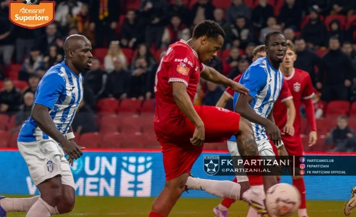 Partizani fiton derbin dhe i afrohet “Final Four”, Tirana në rënie të lirë (video)