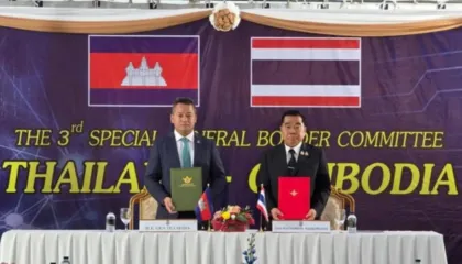 Pas javësh përleshjesh vdekjeprurëse, armëpushimi midis Tajlandës dhe Kamboxhias hyn në fuqi, çfarë do të ndodhë