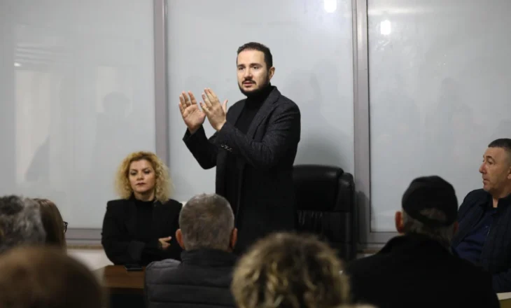 Pas takimit me më të votuarit/ Salianji takim me strukturat e PD në Durrës, i bashkohen drejtues dhe figura të degës