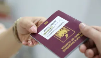 Pasaporta shqiptare për “interes kombëtar”, procedurat për artistët e sportistët