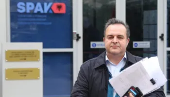 Pastrim parash e korrupsion në 7 raste, SPAK dërgon për gjykim mjekun Edvin Prifti