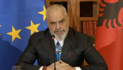 ‘PD e ka pasur gjithmonë vendin në tryezë’, Rama: Nëse duan qeveri ndryshe, të fitojnë zgjedhjet