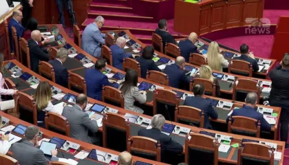 ‘PD nuk proteston për të rrëzuar Ramën’, Merkoçi: Dëshiron të faktorizohet. Nuk ka kredo politike!