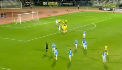 Penalltia e kontestuar nga Tirana! Elbasani barazon me bardheblutë, Vllaznia fiton mes dramës me Flamurtarin