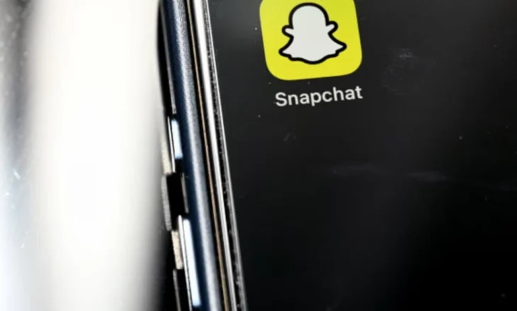 “Përdoreshin për të organizuar dhe kryer aktivitete terroriste”, Rusia bllokon aksesin në rrjetin ‘Snapchat’