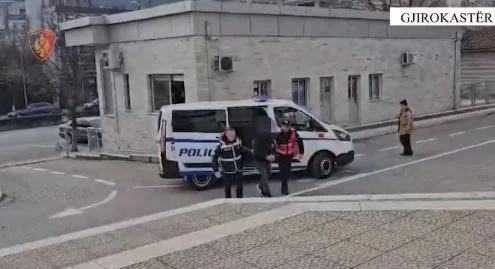 Përdornin fitimet kriminale për fajde/ Policia ndalon 3 persona, 1 vijon të kërkohet