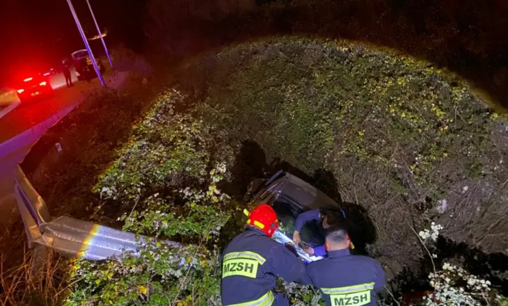 Përplasen dy automjete në aksin Lezhë-Shkodër, plagosen dy persona. Dërgohen për ndihmë mjekësore