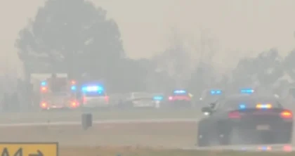 Përplaset avioni në aeroportin e Karolinës së Veriut, 6 persona humbin jetën, autoritetet: Shpërtheu në flakë