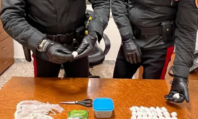 Pjesë e trafikut të kokainës në Itali, arrestohet 22-vjeçari shqiptar!