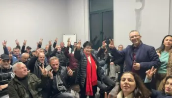 “Pjesëmarrja në protestë, domosdoshmëri”/ Deputeti i PD thirrje qytetarëve: Koha nuk pret, Shqipëria na thërret