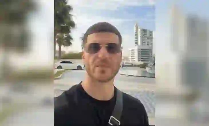 Plagosja me armë zjarri e personazhit të njohur Tik Tok-ut, zbulohet dinamika e ngjarjes: Tre persona u afruan me makinë, më pas…