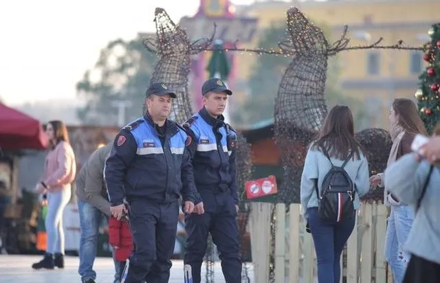 Plani i masave për ndërrimin e viteve, policia në gatishmëri, vëmendja në zonat ku do të ketë më shumë festime