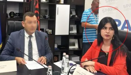 PLAS NË AKSHI/ Kontroll në banesën e drejtoreshës së Krimit Kibernetik në Policinë e Shtetit