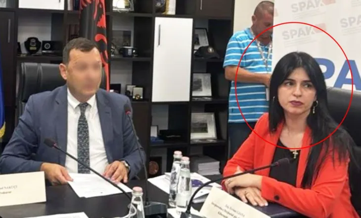 PLAS NË AKSHI/ Kontroll në banesën e drejtoreshës së Krimit Kibernetik në Policinë e Shtetit