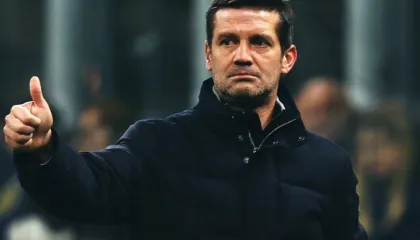 Po bind te Inter, Kivu ‘Trajneri i Vitit’ në Rumani