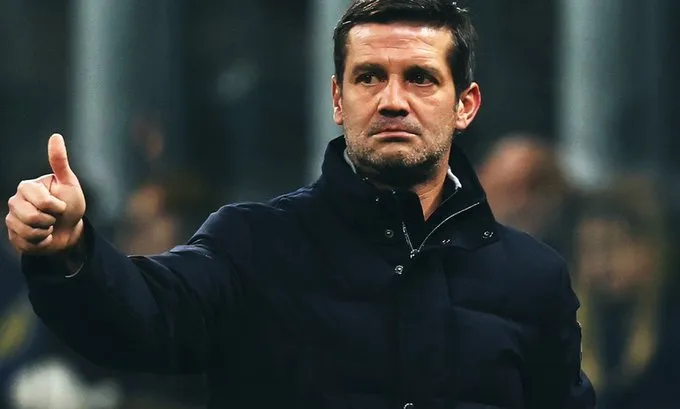 Po bind te Inter, Kivu ‘Trajneri i Vitit’ në Rumani