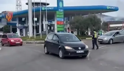 Policia Rrugore në Elbasan shton masat për menaxhimin e fluksit rrugor