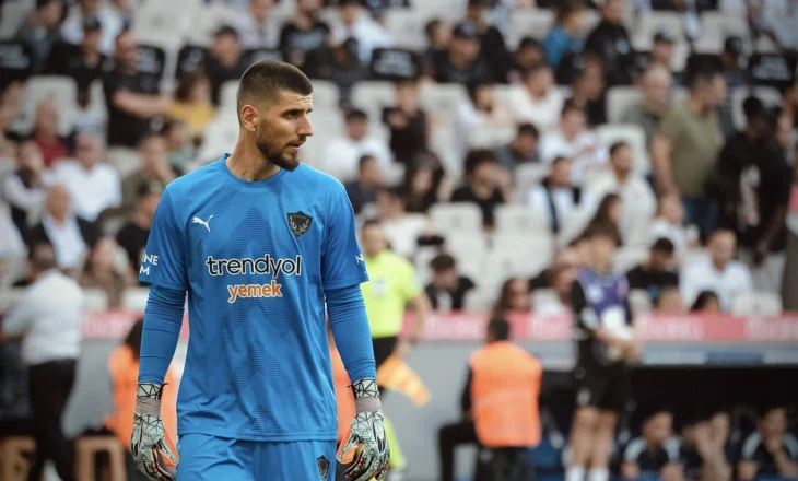 Portieri shqiptar ndan rrugët me klubin turk, “zyrtarizohet” divorci