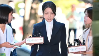 Pranoi dhurata me vlerë mbi 200 000 dollarë, ish-zonja e parë e Koresë së Jugut rrezikon 15 vite burg