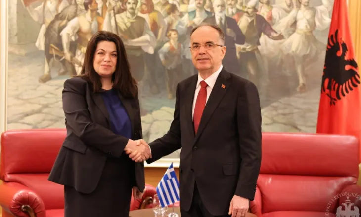Presidenti Begaj pret ambasadoren e re të Greqisë në Shqipëri: Diskutuam forcimin e marrëdhënieve si vende fqinje