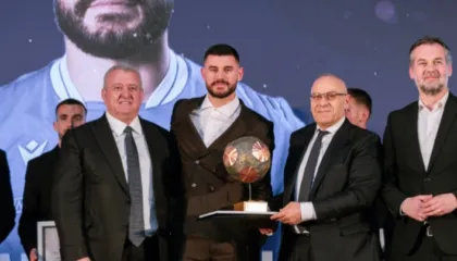 Presidenti Duka në “Laureatët 2025” të FFK-së: Mbështetje e fortë për futbollin e Kosovës & vlerësim për progresin historik