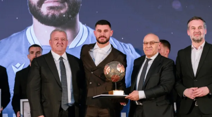 Presidenti Duka në “Laureatët 2025” të FFK-së: Mbështetje e fortë për futbollin e Kosovës & vlerësim për progresin historik