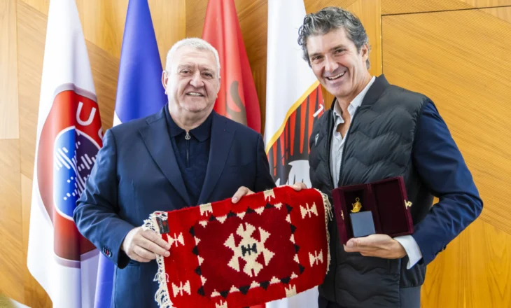 Presidenti Duka pret në takim CEO-n e kompanisë Macron, Gianluca Pavanello