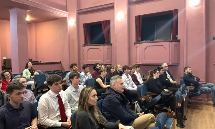 Prezantohen rezultatet e kërkimit mbi përvojën e vizitorëve në dy site të trashëgimisë kulturore